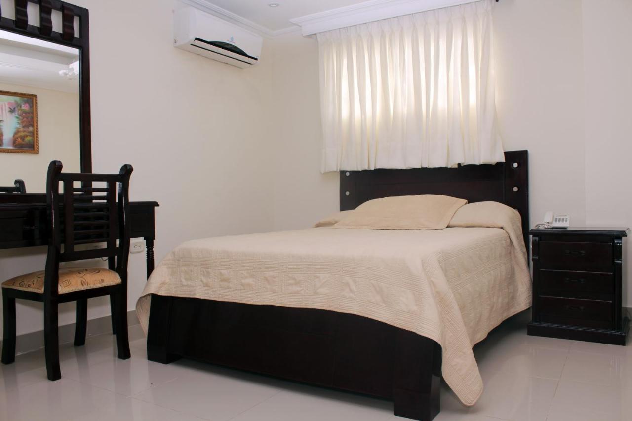 Hotel Sol Del Este Cartagena Buitenkant foto