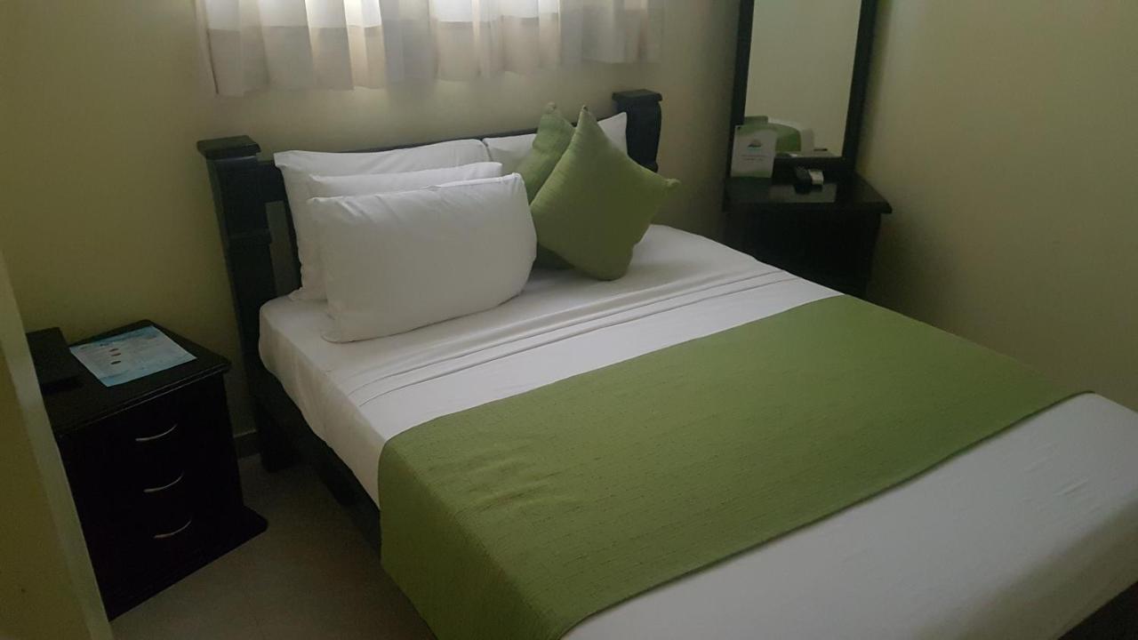 Hotel Sol Del Este Cartagena Buitenkant foto